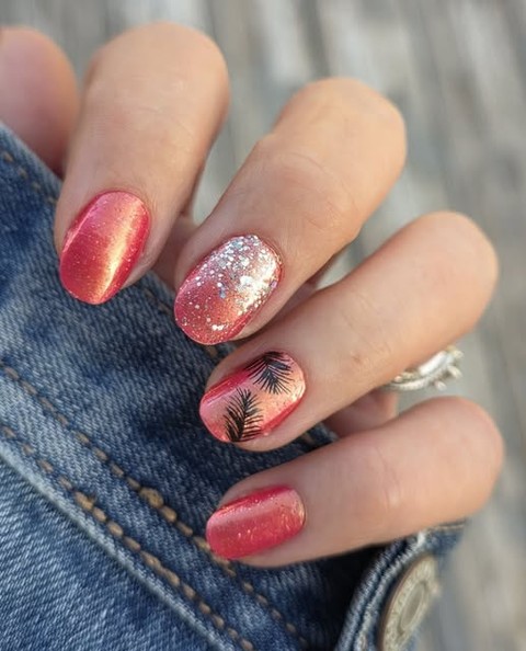 🌟 Noon Nailfie 🌟

💅 Sets Used: Coral Me, Maybe; Heart of Glass; Palm Down

🌟 Rating:
❤ It's OK, but not for me
❤❤ I might like it better in person
❤❤❤ So cute! Show me more
❤❤❤❤ OMG! I need it now!
❤❤❤❤❤ How fast can it get here!

Don't forget to share your thoughts in the comments below! 💬
#NoonNailfie #ManicureOfTheDay #NailPolishLove #CoralMeMaybe #HeartofGlass #PalmDown #Core2026