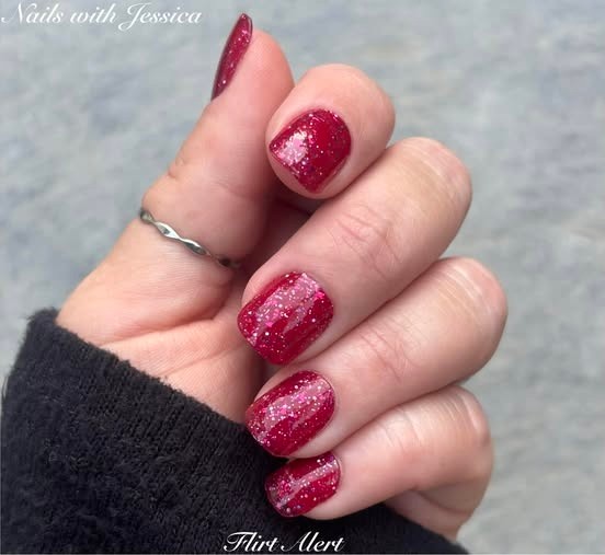 🌟 Noon Nailfie 🌟

Today's featured manicure: Flirt Alert

🌟 Rating:
❤ It's OK, but not for me
❤❤ I might like it better in person
❤❤❤ So cute! Show me more
❤❤❤❤ OMG! I need it now!
❤❤❤❤❤ How fast can it get here!

Don't forget to share your thoughts in the comments below! 💬
#NoonNailfie #ManicureOfTheDay #NailPolishLove #FlirtAlert #ColorPlayClubExclusive