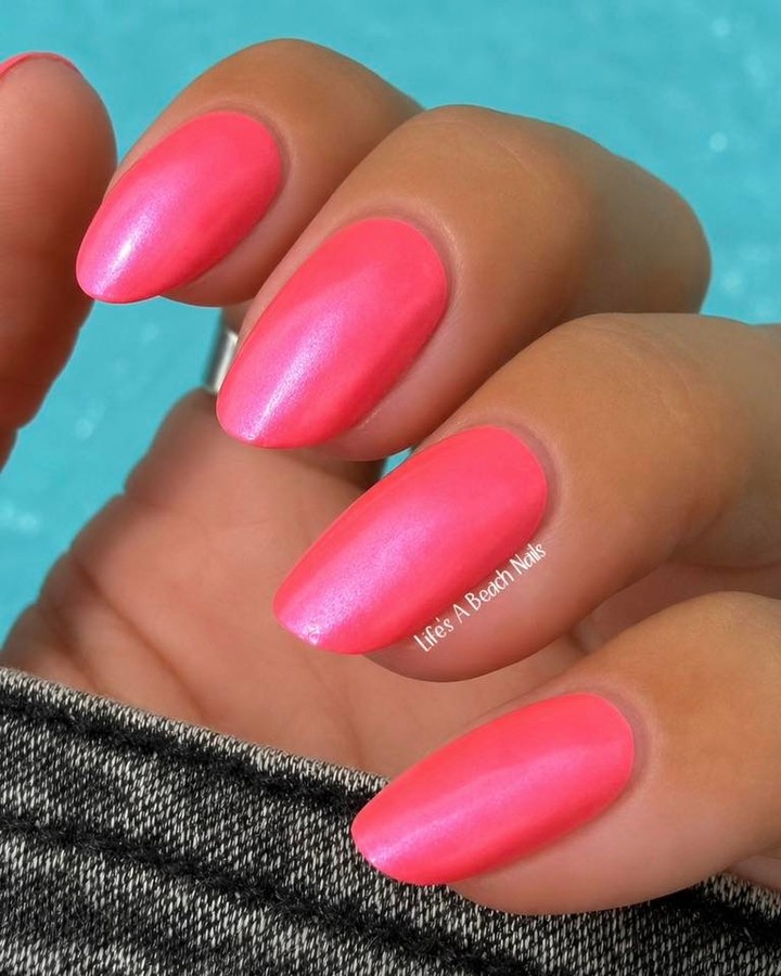 🌟 Noon Nailfie 🌟

Today's featured manicure: Shocking Pink

🌟 Rating:
❤ It's OK, but not for me
❤❤ I might like it better in person
❤❤❤ So cute! Show me more
❤❤❤❤ OMG! I need it now!
❤❤❤❤❤ How fast can it get here!

Don't forget to share your thoughts in the comments below! 💬
#NoonNailfie #ManicureOfTheDay #NailPolishLove #ShockingPink #GlowHardorGlowHome